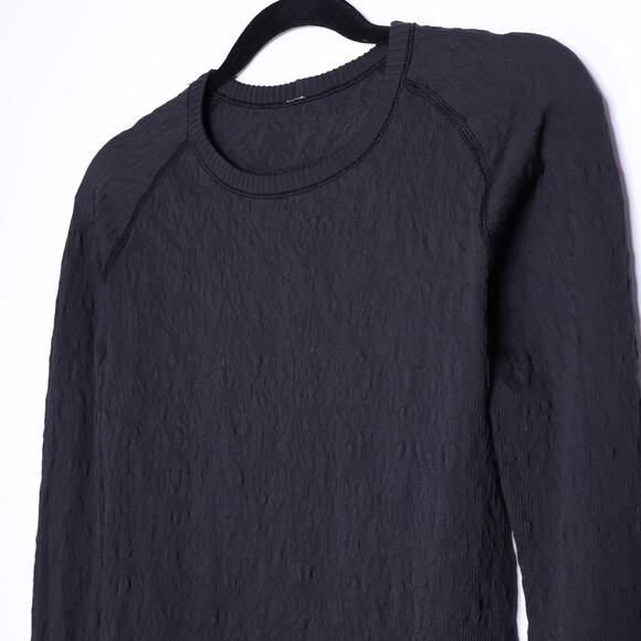 LULULEMON Rest less Pullover Black Textured Long Sleeve Running Active Women's 8 - Picture 5 of 14